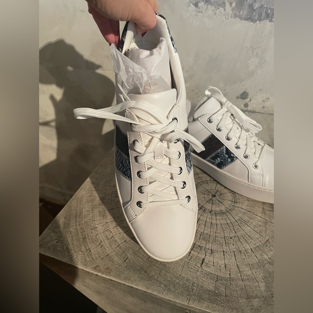 Michael Kors Poppy Lace Up Sneakers in Pale Ocean - Picture 5 of 9